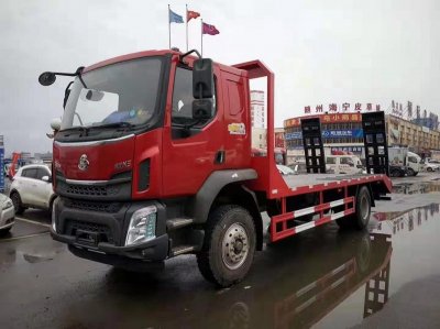 挖機平板運輸車增壓器保養小妙招超實用！